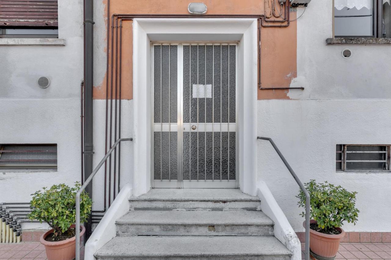 Elegant Blue Apartment Βιτσέντζα Εξωτερικό φωτογραφία